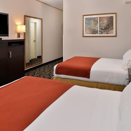 Holiday Inn Express & Suites Tacoma South - Lakewood By Ihg Exteriér fotografie