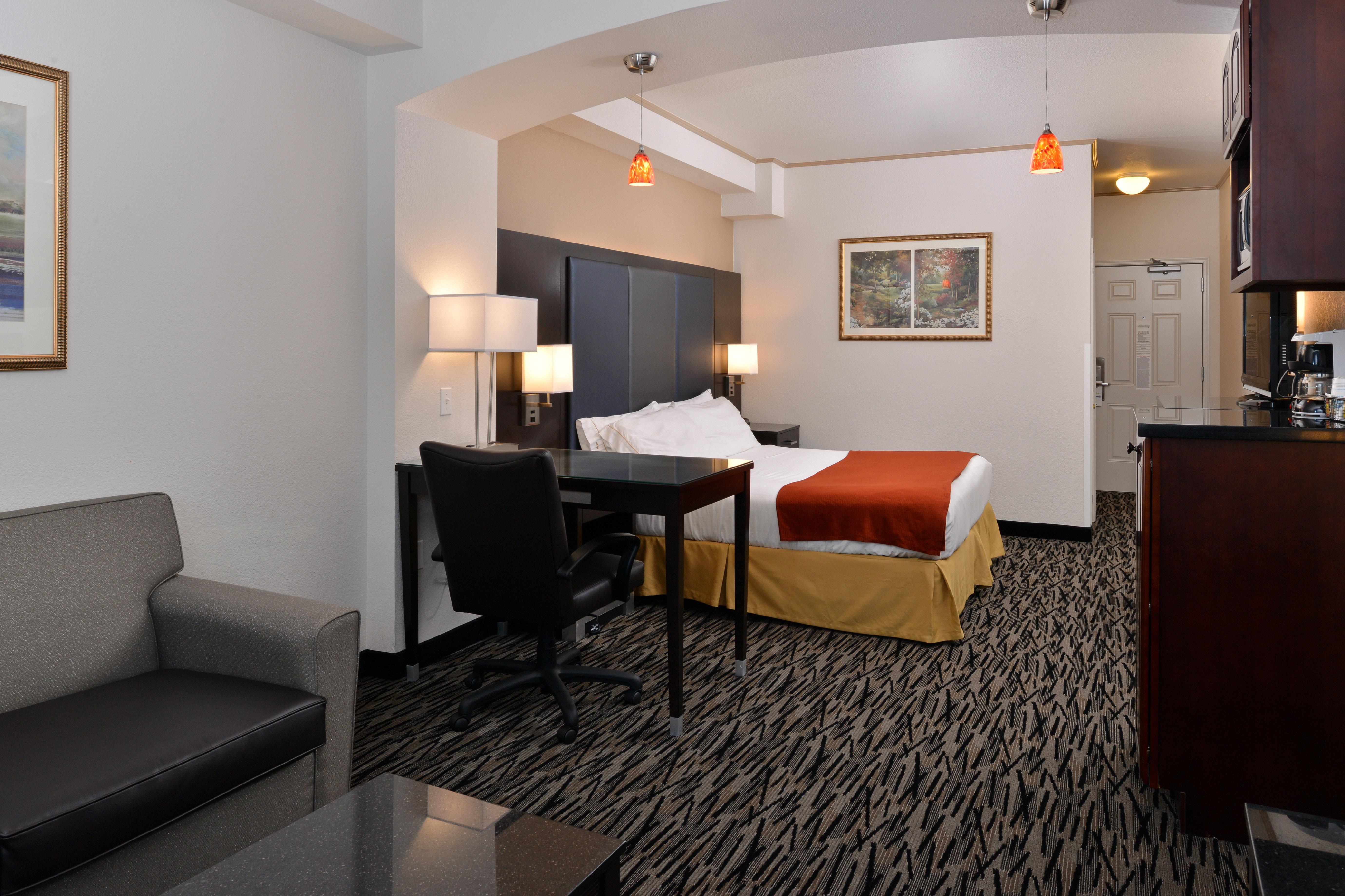 Holiday Inn Express & Suites Tacoma South - Lakewood By Ihg Exteriér fotografie