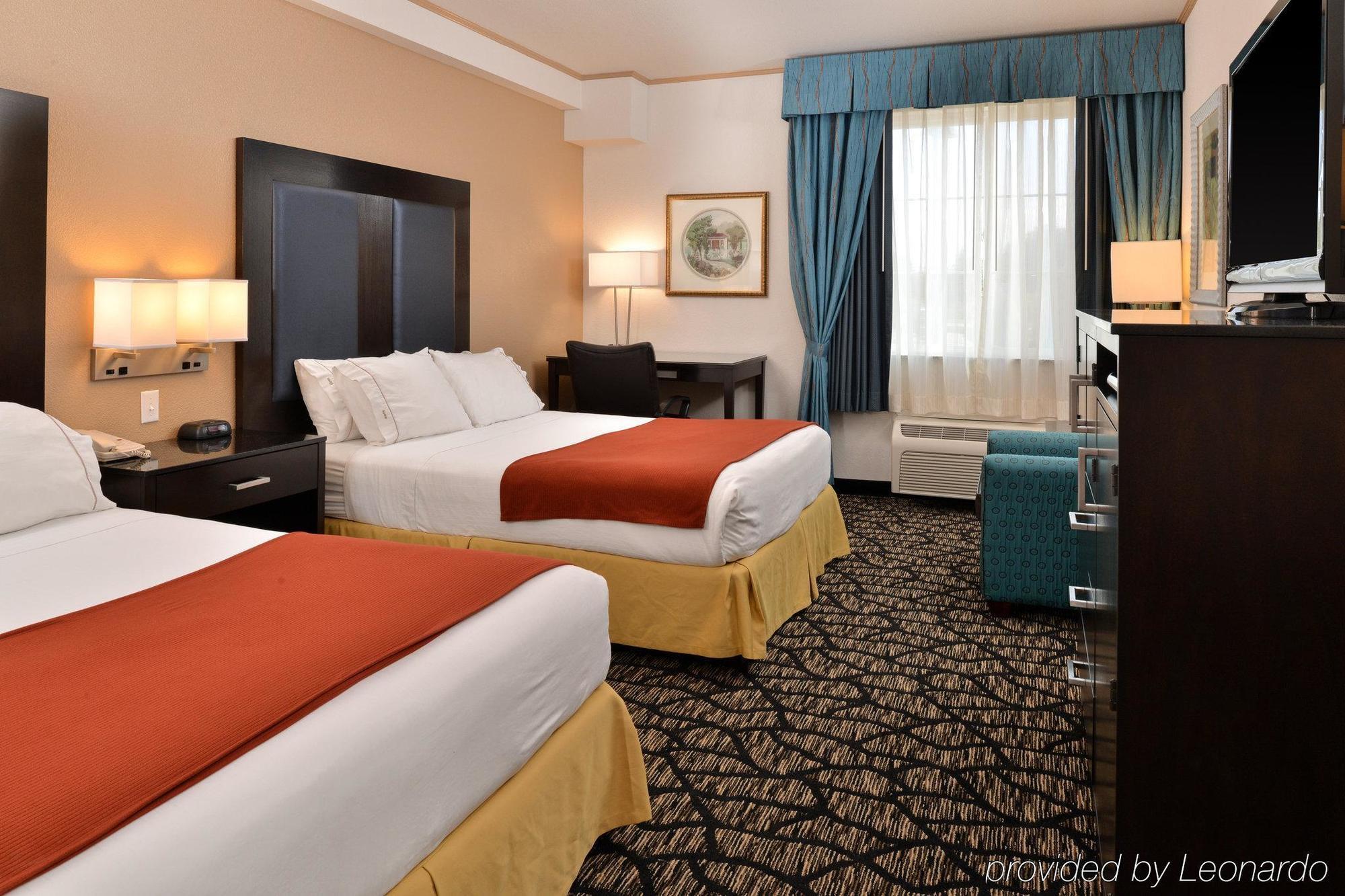 Holiday Inn Express & Suites Tacoma South - Lakewood By Ihg Exteriér fotografie