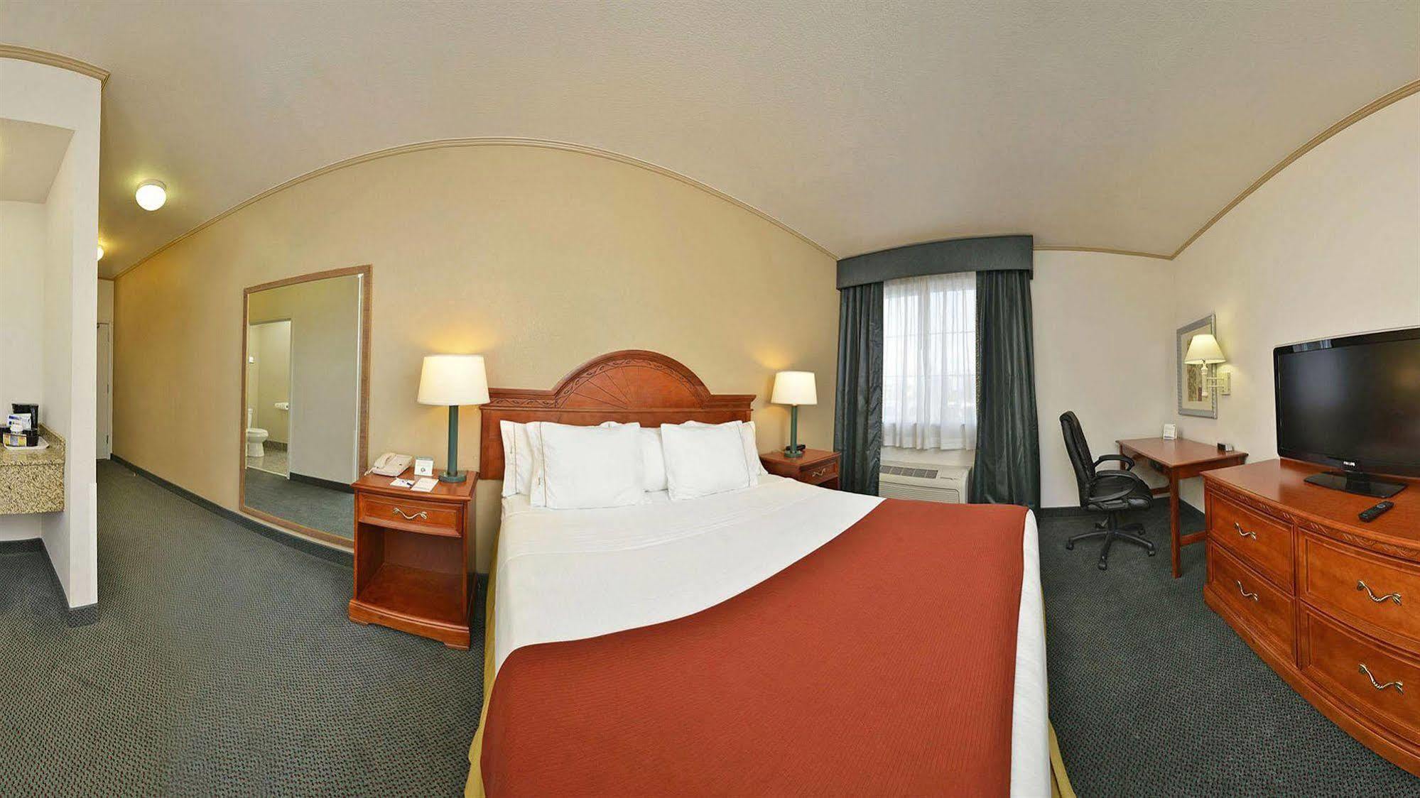 Holiday Inn Express & Suites Tacoma South - Lakewood By Ihg Exteriér fotografie